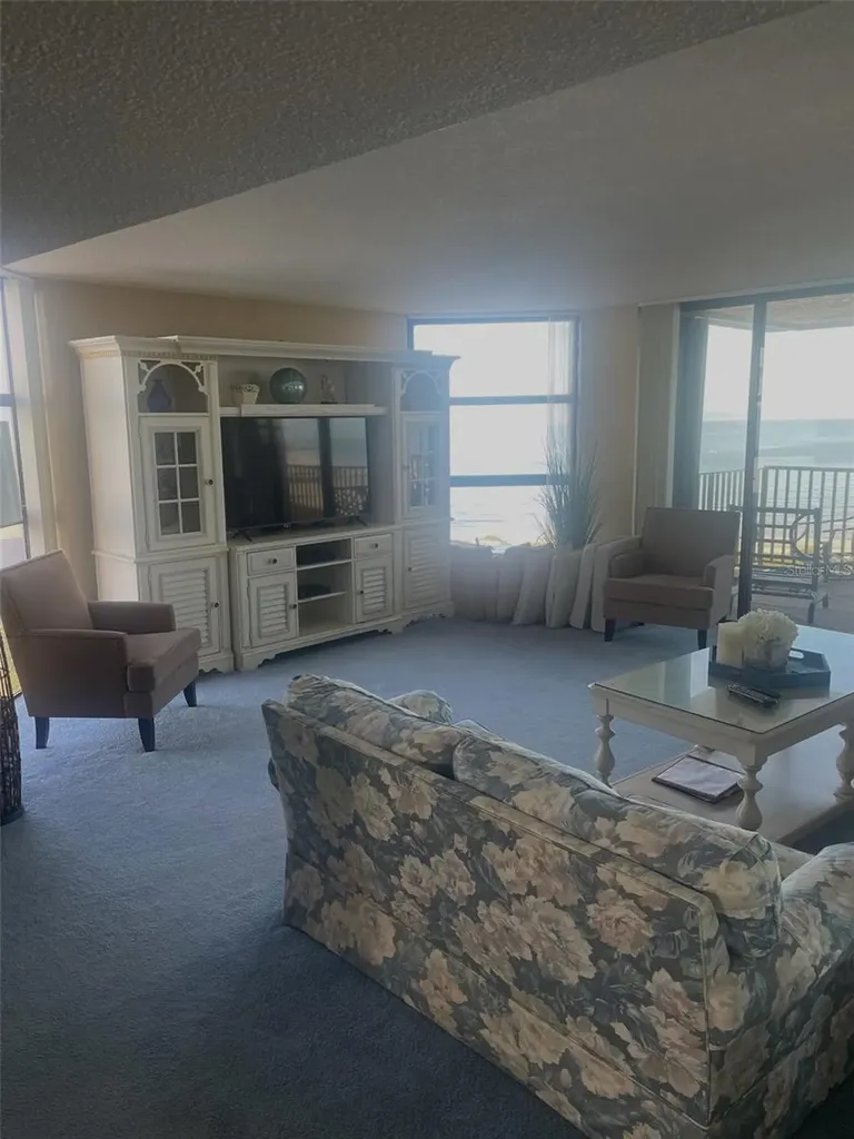 1290 Gulf Boulevard Clearwater FL 33767