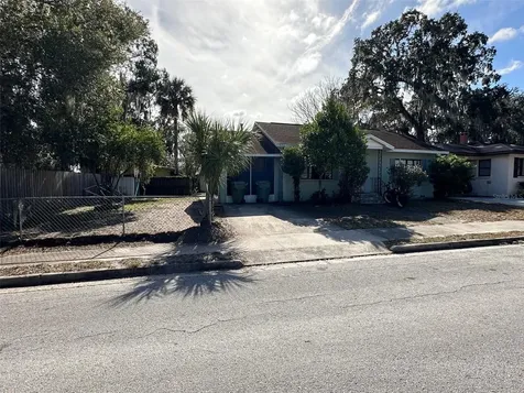 207 Hanson Street Leesburg FL 34748