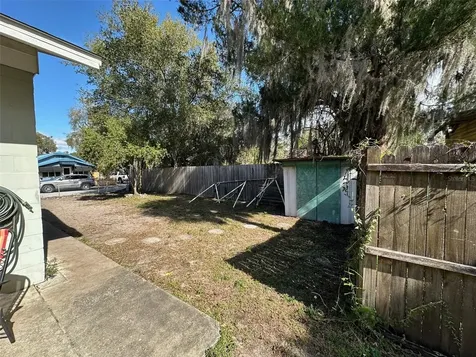 207 Hanson Street Leesburg FL 34748