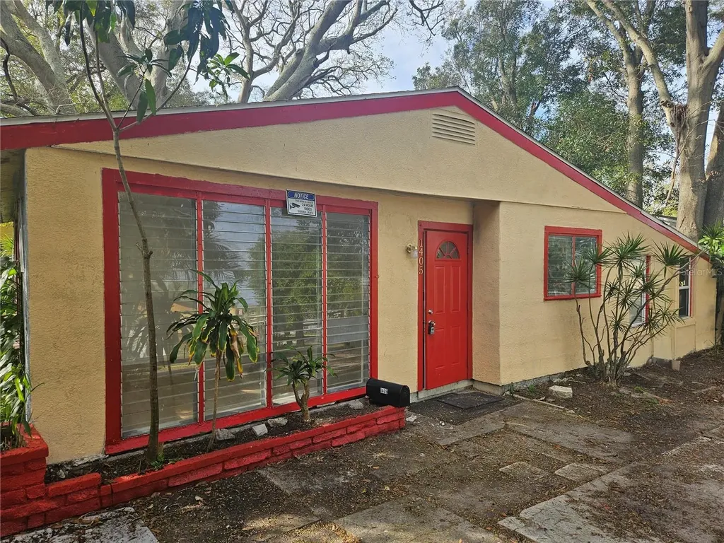 1405 Laura Street Clearwater FL 33755