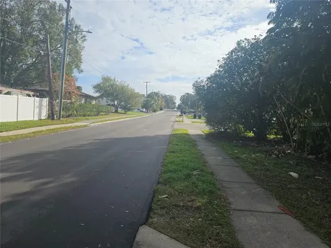1405 Laura Street Clearwater FL 33755