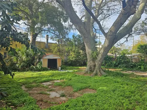 1405 Laura Street Clearwater FL 33755