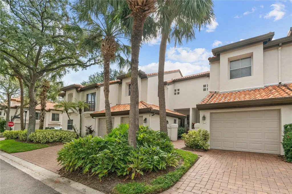 909 Crows Nest Lane Tampa FL 33602
