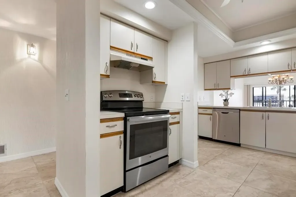 4107 129th Street W Cortez FL 34215
