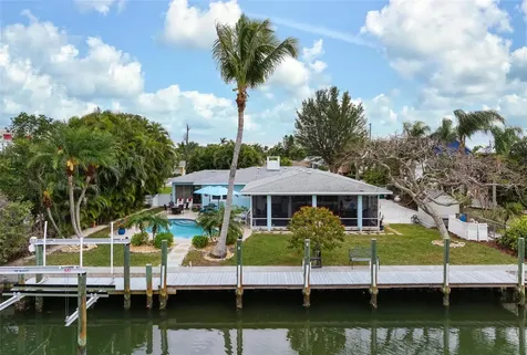 508 75TH Street Holmes Beach FL 34217