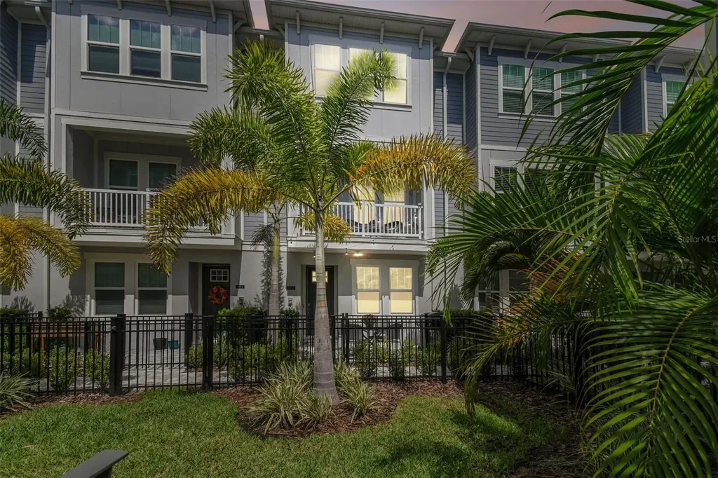 206 S Tampania Avenue Tampa FL 33609