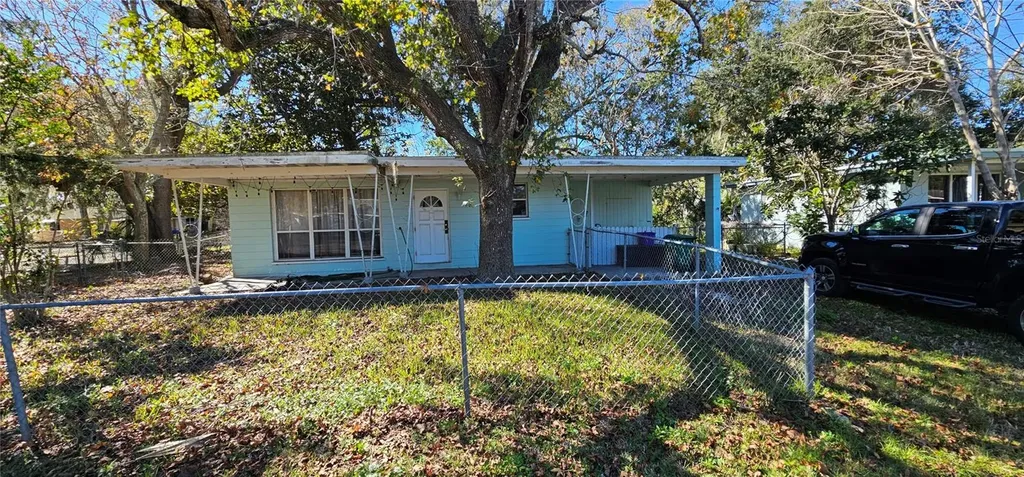 280 N Seneca Street Daytona Beach FL 32114