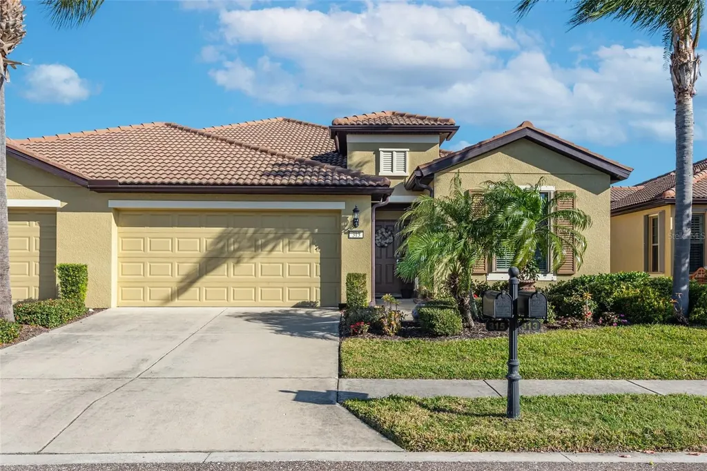 313 Mystic Falls Drive Apollo Beach FL 33572