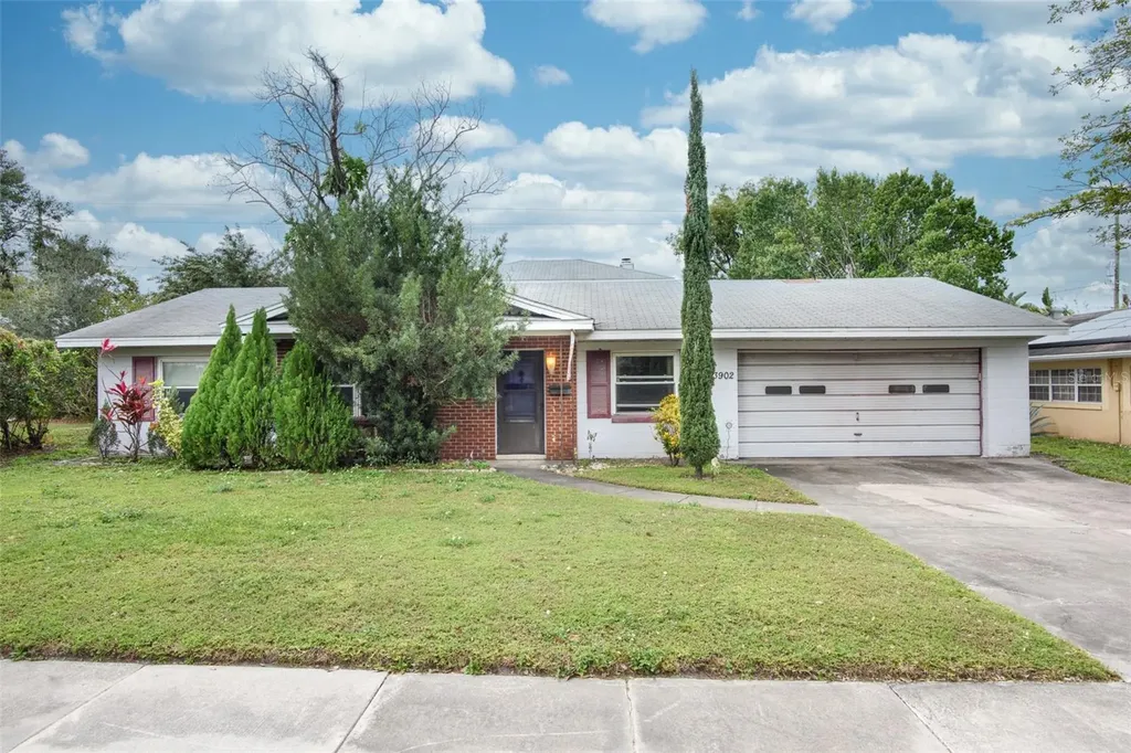 3902 Brandeis Avenue Orlando FL 32839