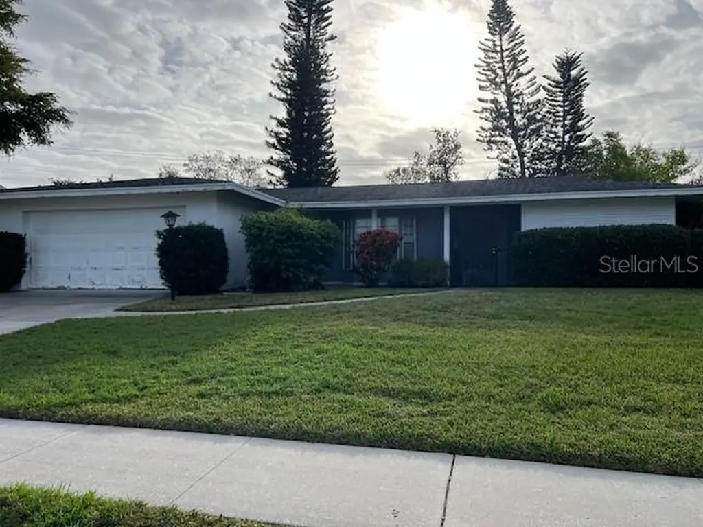 6729 Roxbury Drive Sarasota FL 34231