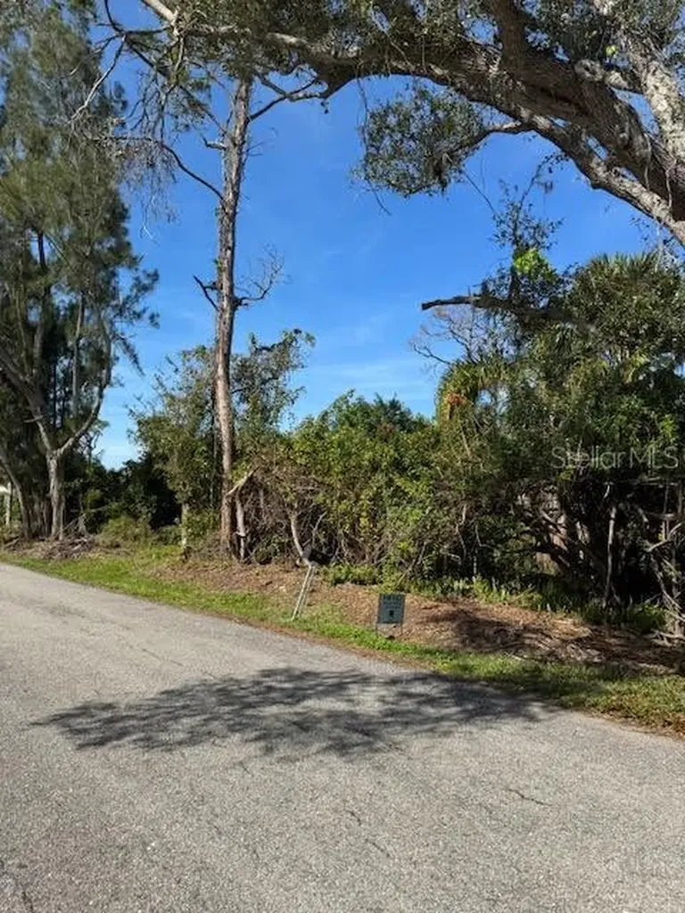 Cedar Avenue Englewood FL 34223