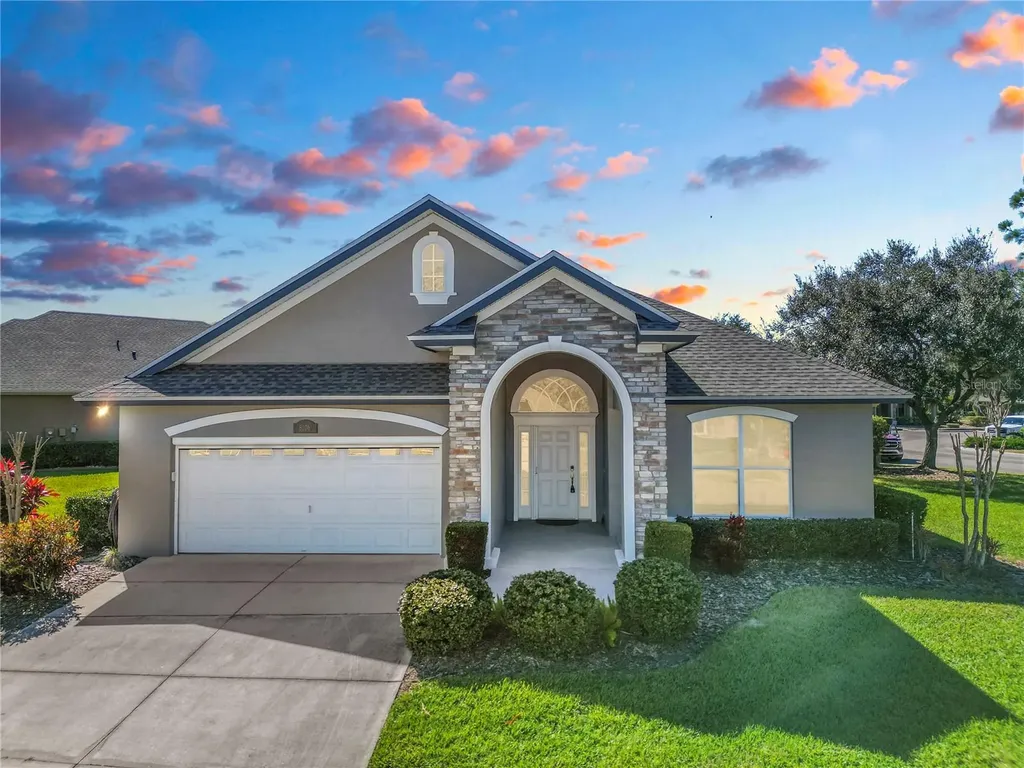 8106 Lake James Boulevard Lakeland FL 33810