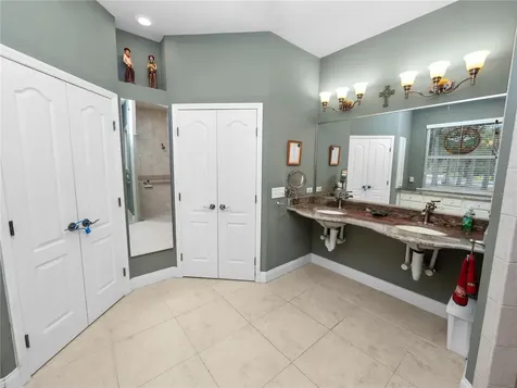 8106 Lake James Boulevard Lakeland FL 33810
