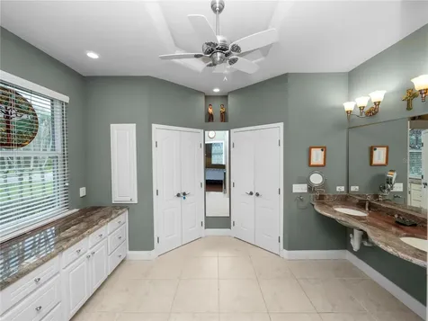 8106 Lake James Boulevard Lakeland FL 33810