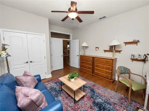 8106 Lake James Boulevard Lakeland FL 33810