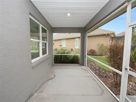 8106 Lake James Boulevard Lakeland FL 33810