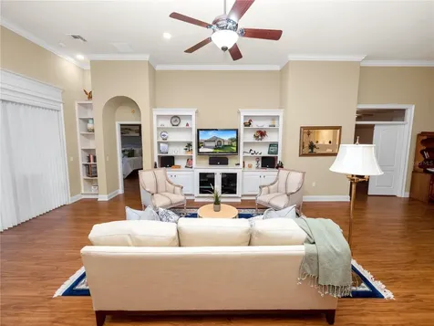 8106 Lake James Boulevard Lakeland FL 33810