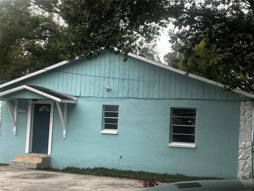 8310 N Marks Street Tampa FL 33604