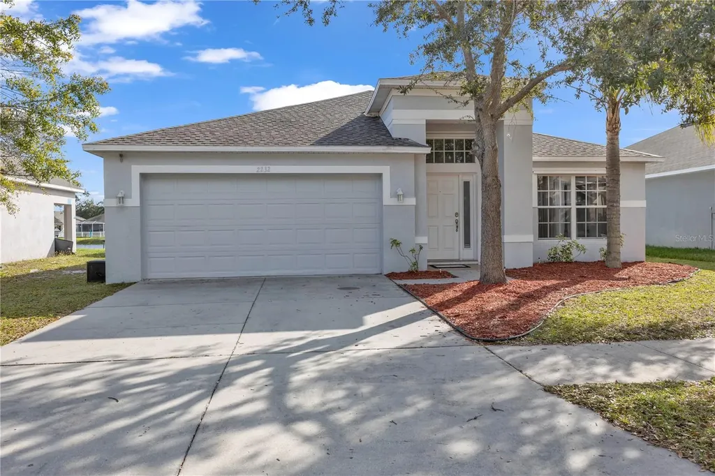 2232 Roanoke Springs Drive Ruskin FL 33570