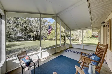 18316 Townsend House Road Dade City FL 33523