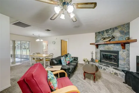 18316 Townsend House Road Dade City FL 33523