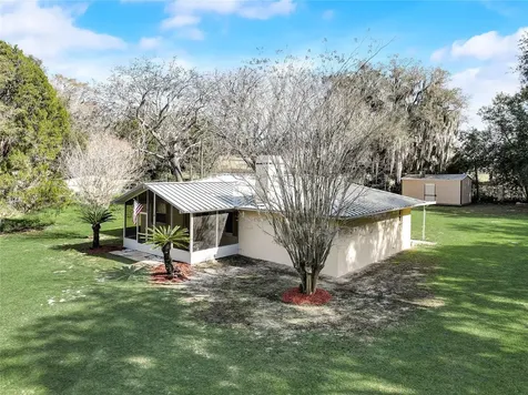 18316 Townsend House Road Dade City FL 33523