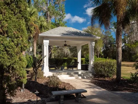 5229 NW 67 Street Gainesville FL 32653