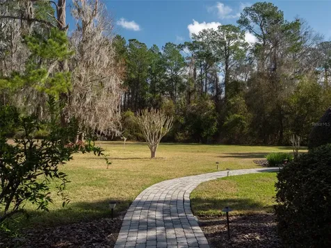 5229 NW 67 Street Gainesville FL 32653