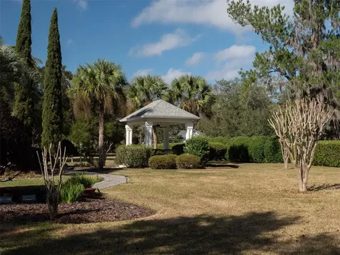 5229 NW 67 Street Gainesville FL 32653