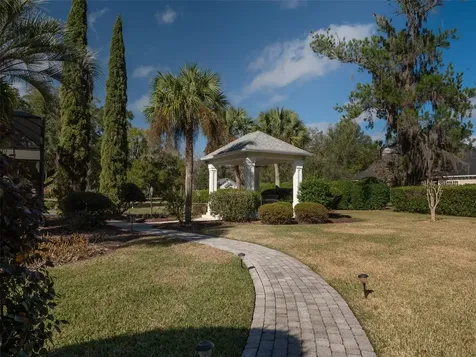 5229 NW 67 Street Gainesville FL 32653