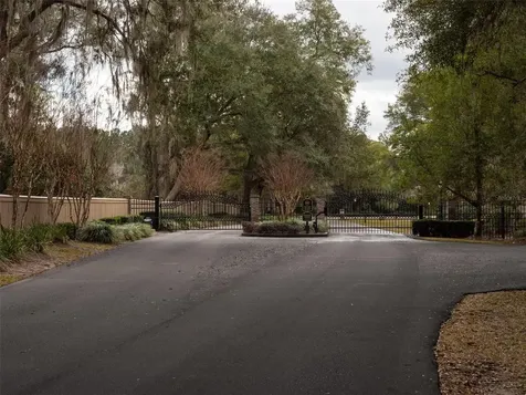 5229 NW 67 Street Gainesville FL 32653