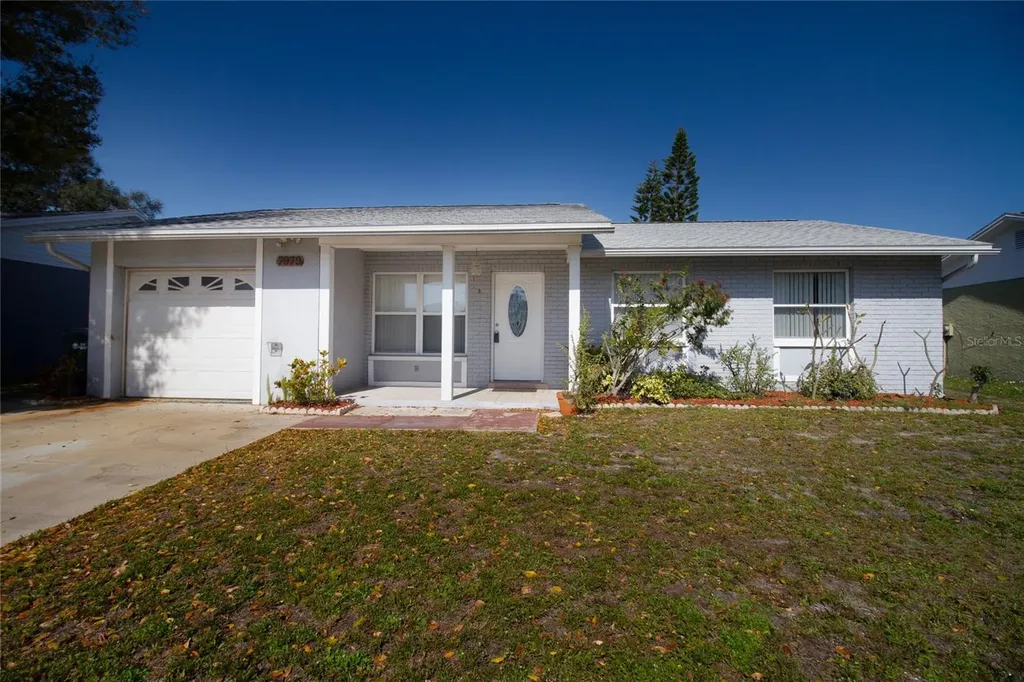 7979 Shadow Run Drive Largo FL 33773