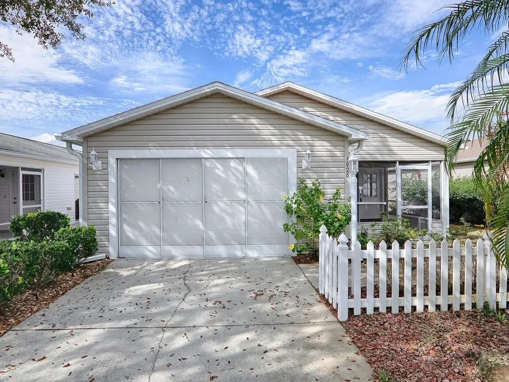 1926 Stafford Avenue The Villages FL 32162