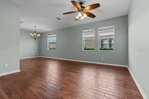 1724 Buckeye Falls Way Orlando FL 32824