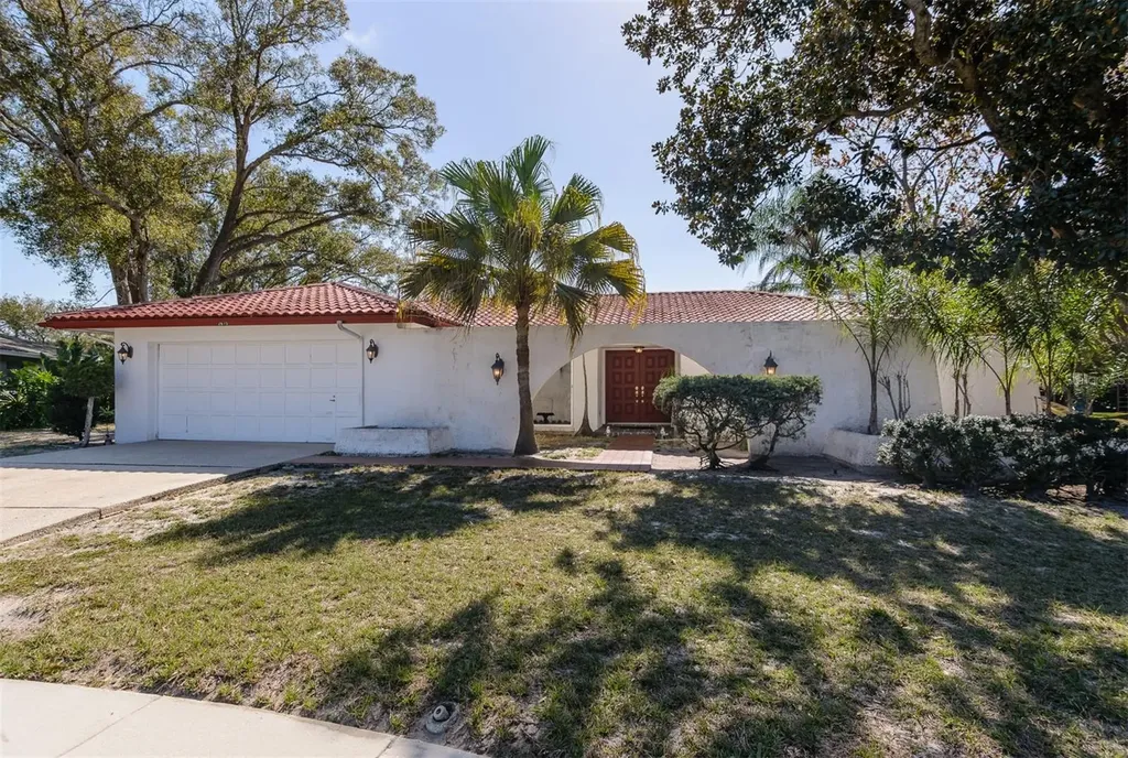 2675 Westchester Drive N Clearwater FL 33761