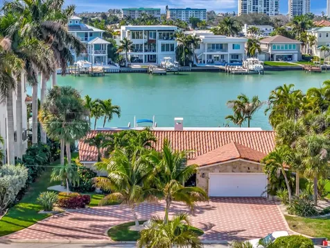 7834 9th Avenue S St Petersburg FL 33707