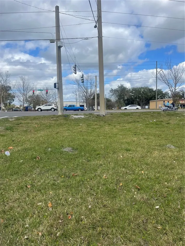 4412 Silver Star Road Orlando FL 32808