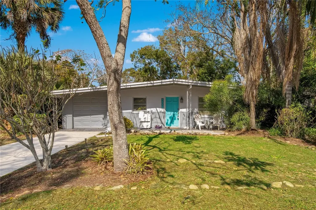 2207 Page Avenue Orlando FL 32806