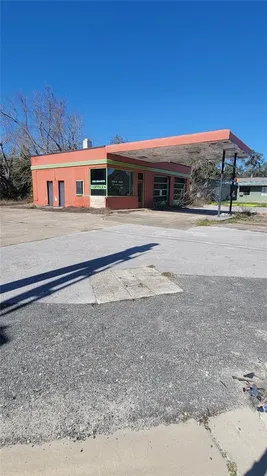 10 NW 250th Street Newberry FL 32669