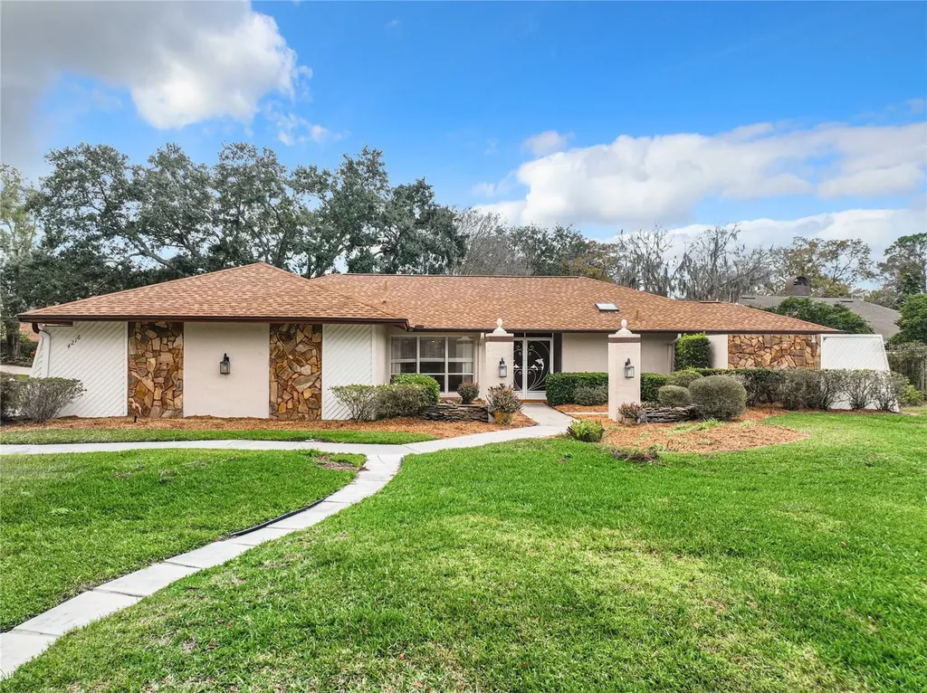 4216 Carrollwood Village Drive Tampa FL 33618
