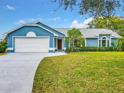 569 Loma Bonita Drive Davenport FL 33837