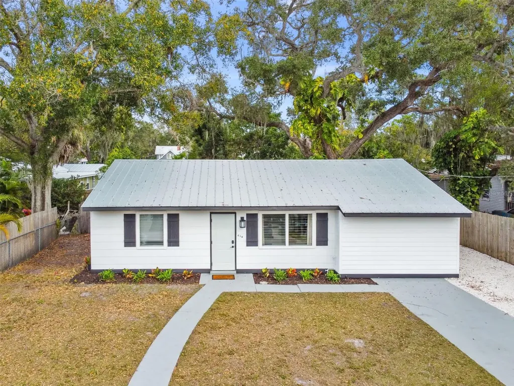 614 15th Avenue W Palmetto FL 34221