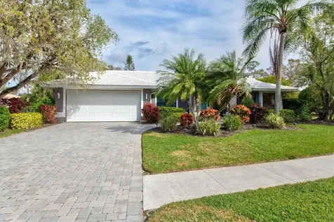 1174 Sorrento Woods Boulevard Nokomis FL 34275