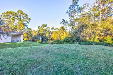 345 Courtland Boulevard Deltona FL 32738