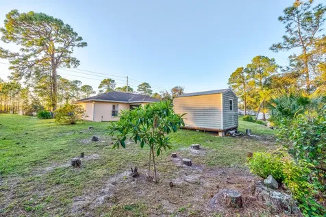 345 Courtland Boulevard Deltona FL 32738