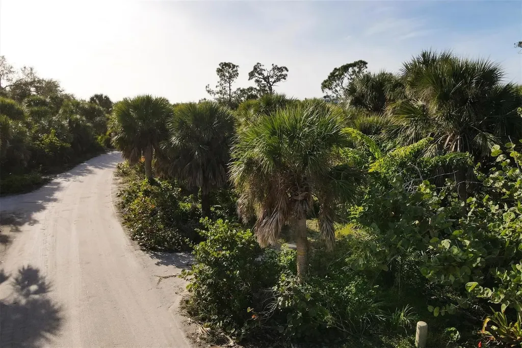 21 Bayshore Circle Placida FL 33946