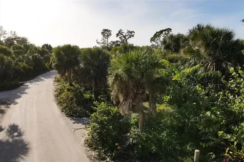 21 Bayshore Circle Placida FL 33946