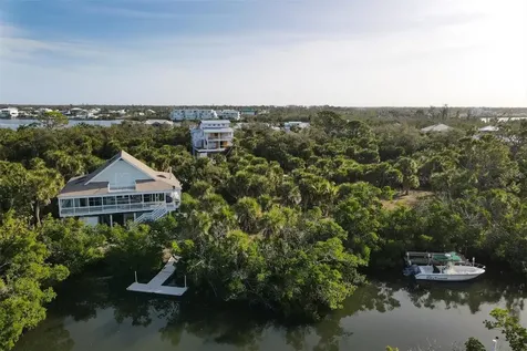 21 Bayshore Circle Placida FL 33946