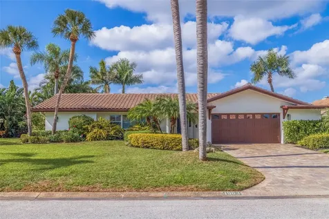 1963 Kansas Avenue NE St Petersburg FL 33703
