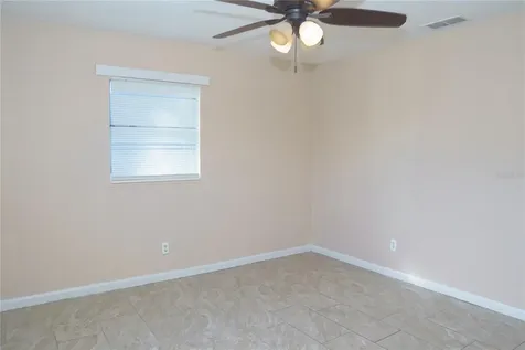 2500 Carver Avenue Orlando FL 32810